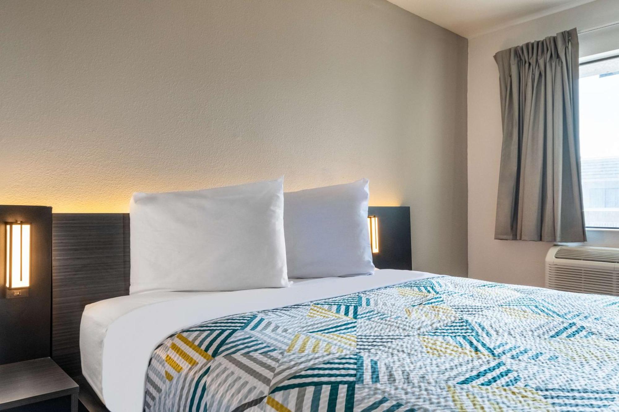 Motel 6-Rolling Meadows, Il - Chicago Northwest Eksteriør billede